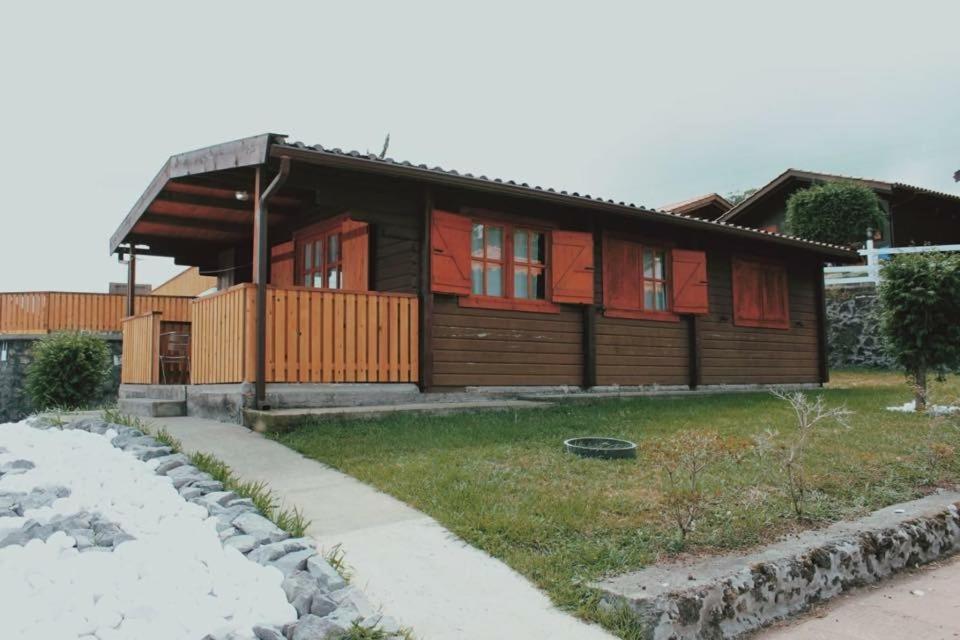 Vila Emigrante Capelas Exterior foto